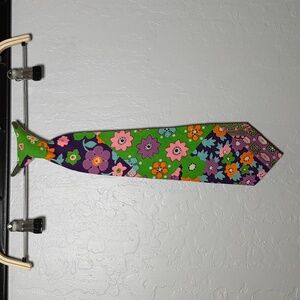 Child's Vintage Floral Tie
